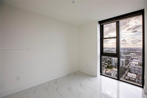 Copropriété à vendre à Miami, Floride: 4 chambres, 247.4 m2 № 1948684 - photo 13