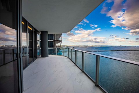 Copropriété à vendre à Miami, Floride: 4 chambres, 247.4 m2 № 1948684 - photo 1