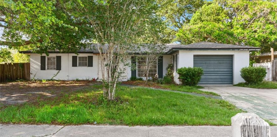 Casa en Deltona, Florida 4 dormitorios, 140.28 m2 № 1736980