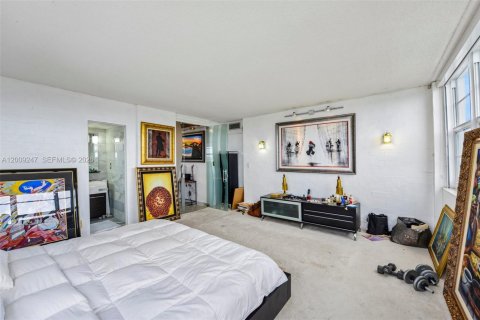 Copropriété à vendre à North Miami, Floride: 2 chambres, 110.37 m2 № 2072795 - photo 18