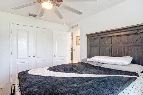 Villa ou maison à vendre à Kissimmee, Floride: 3 chambres, 159.88 m2 № 2226557 - photo 15