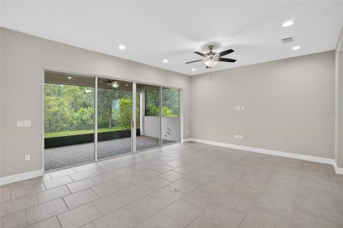 Casa en alquiler en Wesley Chapel, Florida, 5 dormitorios, 314.1 m2 № 1915959 - foto 19