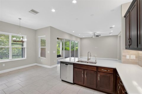 Casa en alquiler en Wesley Chapel, Florida, 5 dormitorios, 314.1 m2 № 1915959 - foto 25