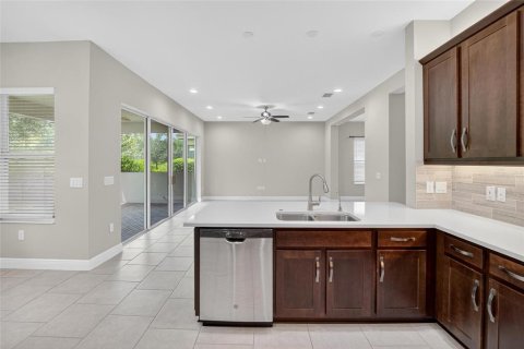Casa en alquiler en Wesley Chapel, Florida, 5 dormitorios, 314.1 m2 № 1915959 - foto 28