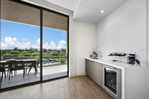 Copropriété à vendre à Longboat Key, Floride: 2 chambres, 200.11 m2 № 2398531 - photo 8