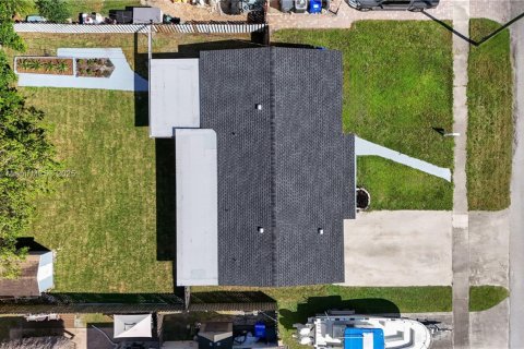 Купить виллу или дом в Холливуд, Флорида 4 спальни, 114.46м2, № 1949182 - фото 4