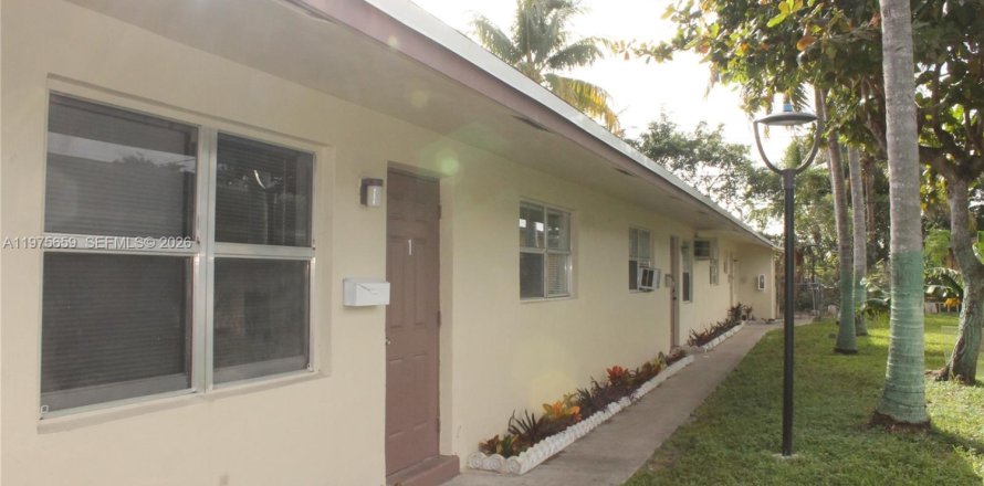 Apartment in Pompano Beach, Florida 1 bedroom № 2038533