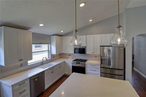 Casa en venta en Lutz, Florida, 4 dormitorios, 204.94 m2 № 1879186 - foto 17