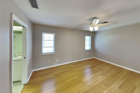 Casa en alquiler en Venice, Florida, 3 dormitorios, 144.93 m2 № 1870114 - foto 8