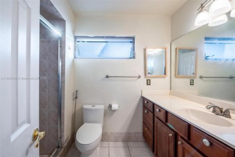 Villa ou maison à vendre à Davie, Floride: 4 chambres, 198.81 m2 № 1947972 - photo 19