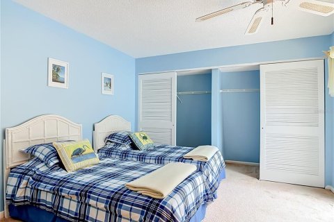 Townhouse in New Smyrna Beach, Florida 2 bedrooms, 110.37 sq.m. № 2104668 - photo 26