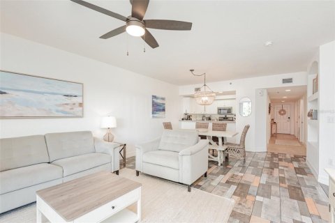 Copropriété à vendre à New Smyrna Beach, Floride: 3 chambres, 148.74 m2 № 2155501 - photo 4