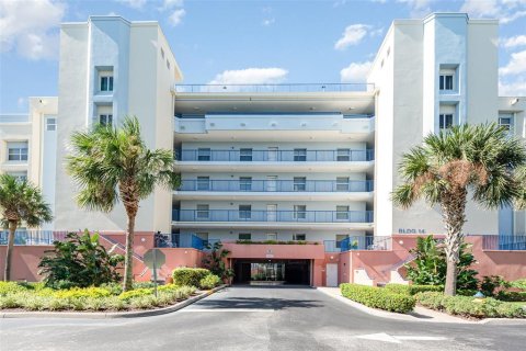 Copropriété à vendre à New Smyrna Beach, Floride: 3 chambres, 148.74 m2 № 2155501 - photo 2