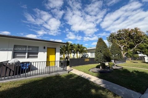 Купить коммерческую недвижимость в Майами, Флорида № 2034052 - фото 13