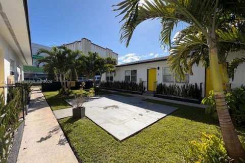 Купить коммерческую недвижимость в Майами, Флорида № 2034052 - фото 12