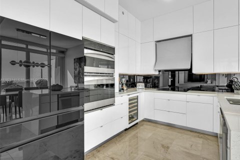 Condo in Sunny Isles Beach, Florida, 3 bedrooms  № 1974202 - photo 8