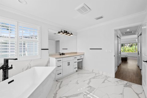 Casa en venta en Boynton Beach, Florida, 5 dormitorios, 273.23 m2 № 2176667 - foto 27