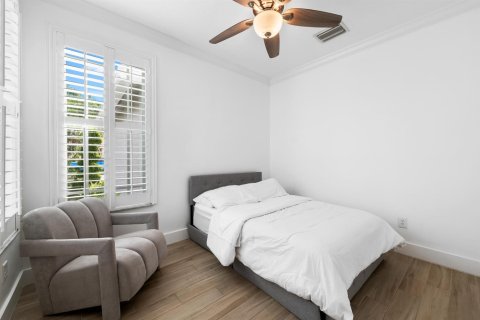 Casa en venta en Boynton Beach, Florida, 5 dormitorios, 273.23 m2 № 2176667 - foto 15