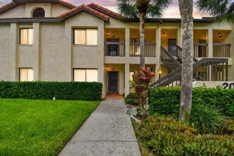 Copropriété à vendre à Palm Harbor, Floride: 3 chambres, 141.21 m2 № 1777025 - photo 4