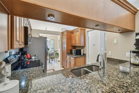 Copropriété à vendre à Palm Harbor, Floride: 3 chambres, 141.21 m2 № 1777025 - photo 18