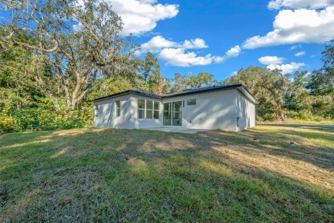 House in Ocala, Florida 3 bedrooms, 139.35 sq.m. № 2393697 - photo 8