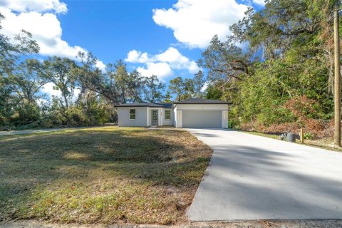 House in Ocala, Florida 3 bedrooms, 139.35 sq.m. № 2393697 - photo 4