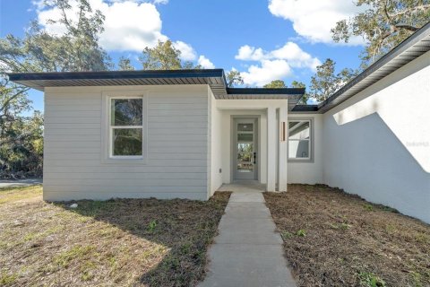 House in Ocala, Florida 3 bedrooms, 139.35 sq.m. № 2393697 - photo 7