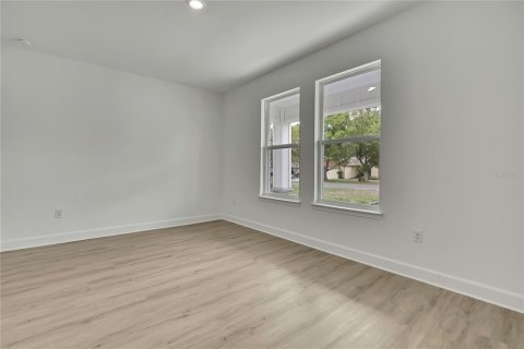 House in Spring Hill, Florida 4 bedrooms, 191.47 sq.m. № 1529127 - photo 5