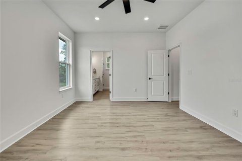 House in Spring Hill, Florida 4 bedrooms, 191.47 sq.m. № 1529127 - photo 21