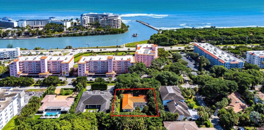 Villa ou maison à Boca Raton, Floride 3 chambres, 183.85 m2 № 2432917