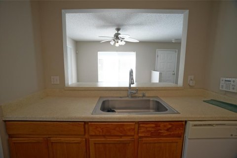 Touwnhouse à louer à Riverview, Floride: 3 chambres, 130.81 m2 № 2099886 - photo 11