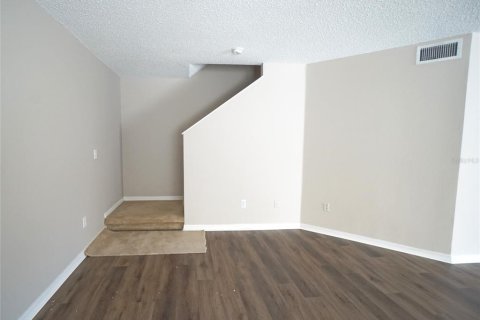 Touwnhouse à louer à Riverview, Floride: 3 chambres, 130.81 m2 № 2099886 - photo 12