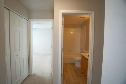 Touwnhouse à louer à Riverview, Floride: 3 chambres, 130.81 m2 № 2099886 - photo 16