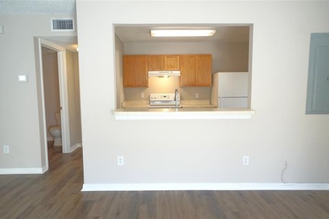 Touwnhouse à louer à Riverview, Floride: 3 chambres, 130.81 m2 № 2099886 - photo 8
