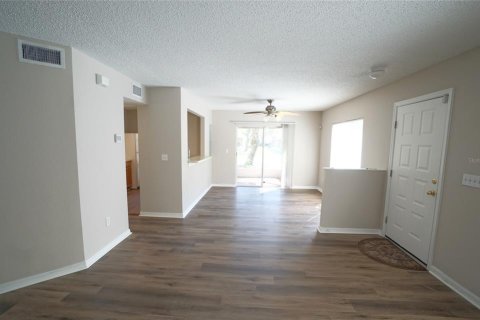 Touwnhouse à louer à Riverview, Floride: 3 chambres, 130.81 m2 № 2099886 - photo 5