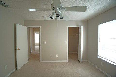 Touwnhouse à louer à Riverview, Floride: 3 chambres, 130.81 m2 № 2099886 - photo 18