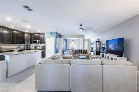Villa ou maison à vendre à Punta Gorda, Floride: 4 chambres, 227.98 m2 № 2094801 - photo 23
