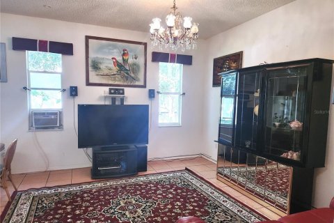House in Palm Coast, Florida 4 bedrooms, 196.21 sq.m. № 1851888 - photo 7