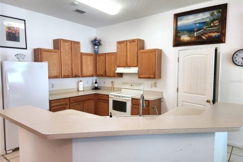 House in Palm Coast, Florida 4 bedrooms, 196.21 sq.m. № 1851888 - photo 6