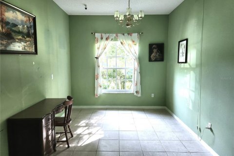 House in Palm Coast, Florida 4 bedrooms, 196.21 sq.m. № 1851888 - photo 18