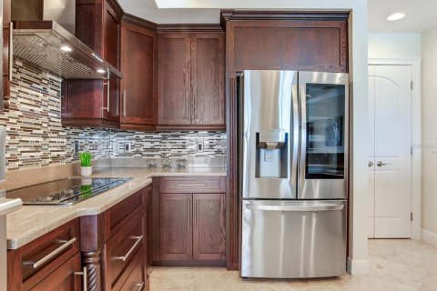 Condo in Indian Rocks Beach, Florida, 3 bedrooms  № 1858295 - photo 10