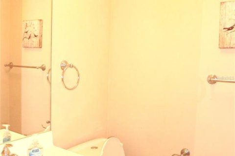 Condo in Sun City Center, Florida, 1 bedroom  № 2272828 - photo 8