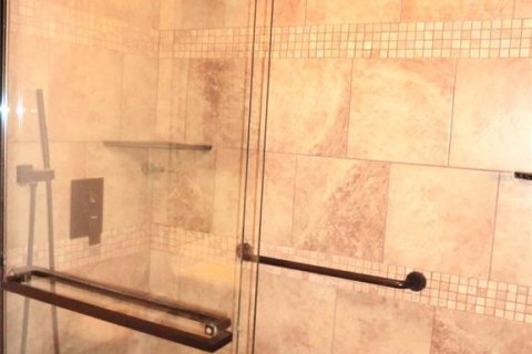 Condo in Sun City Center, Florida, 1 bedroom  № 2272828 - photo 13
