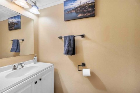 Touwnhouse à vendre à Palm Harbor, Floride: 2 chambres, 107.86 m2 № 2205848 - photo 14