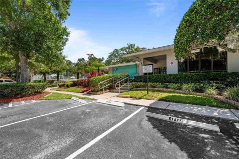 Touwnhouse à vendre à Palm Harbor, Floride: 2 chambres, 107.86 m2 № 2205848 - photo 29