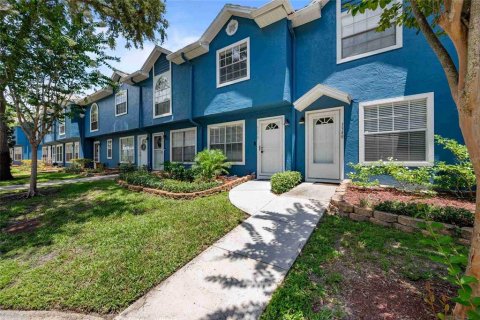 Touwnhouse à Palm Harbor, Floride 2 chambres, 107.86 m2 № 2205848