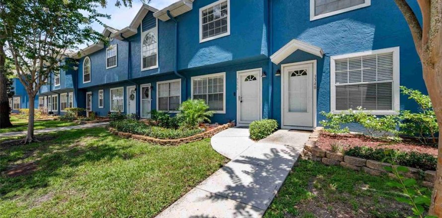 Touwnhouse à Palm Harbor, Floride 2 chambres, 107.86 m2 № 2205848