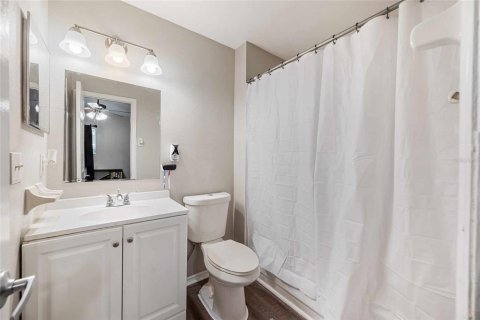 Touwnhouse à vendre à Palm Harbor, Floride: 2 chambres, 107.86 m2 № 2205848 - photo 23
