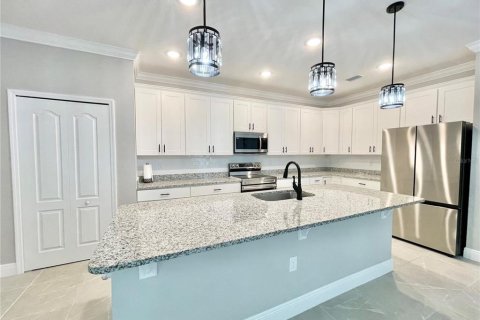 Villa ou maison à vendre à Newberry, Floride: 4 chambres, 199.93 m2 № 1635812 - photo 2