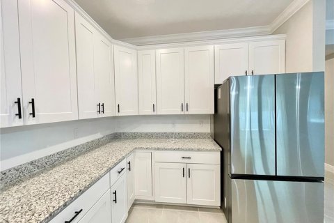 Villa ou maison à vendre à Newberry, Floride: 4 chambres, 199.93 m2 № 1635812 - photo 4